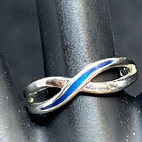 Avon Jewelry - Avon Silver Tone With Blue Enamel Infinity Ring (R305)